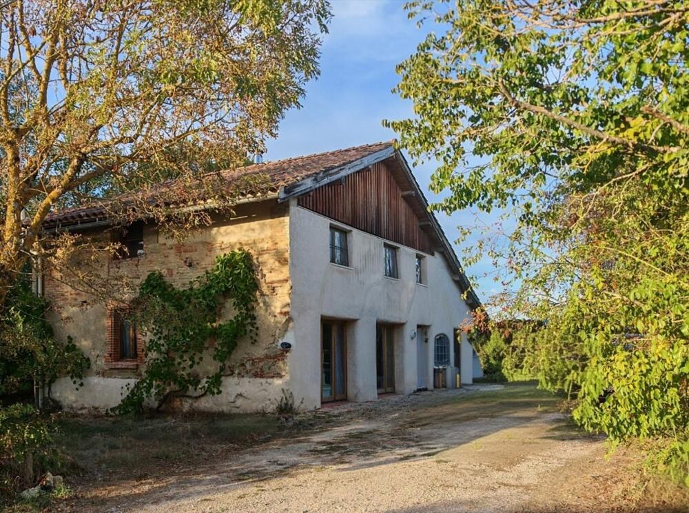 Maison écologique avec piscine 5 pièces de 150 m² habitables  Terrain de 3 000 m² à 5 min de LOMBEZ