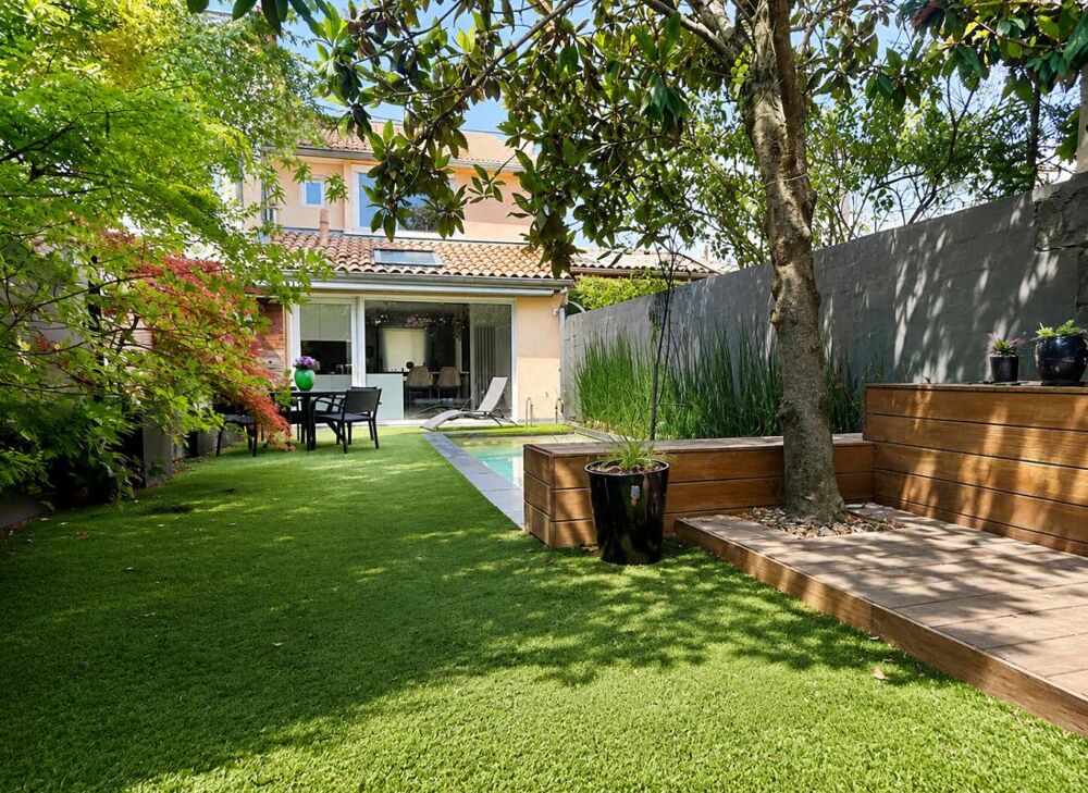 à vendre  Maison Bordeaux (33800)