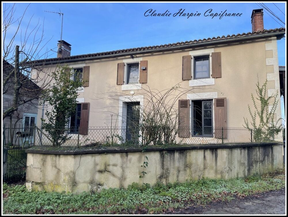 Vente Maison Dpt  (79), à vendre CLAVE :  maison P6 de 133.19 m² - 4 ch - dépendances - Terrain de 17 hectares, forage Clave