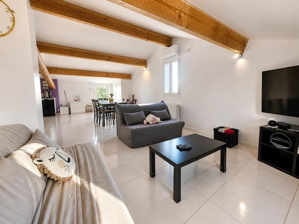 à vendre  Propriété/château Apt (84400)