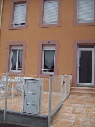  Appartement à louer 3 pièces 42 m²