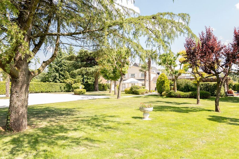 Vente Maison LIEUX UNIQUES ® - PROPRIÉTÉS PRIVÉES PROPOSE MAISON DE 118 M² SUR UN TERRAIN DE 2661 M² PROXIMITÉ C0NTRES Fresnes