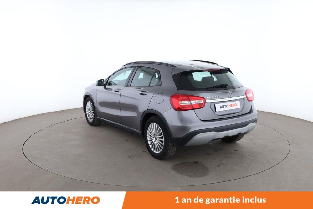 Classe GLA 200 Intuition 7G-DCT 156 ch 2017 occasion 92130 Issy-les-Moulineaux