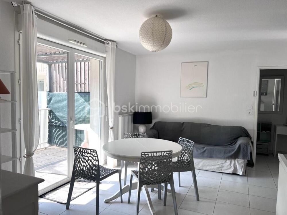 Appartement de type 3 52,42 m² 1er étage avec terrasse 7 m2 et stationnement