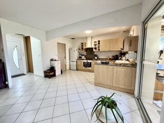  Maison � vendre 7 pi�ces 160 m�