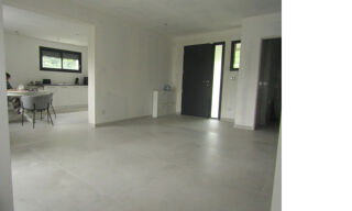  Villa 6 pièces 220 m² Donzere