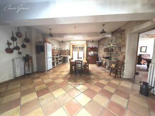  Maison à vendre 12 pièces 375 m²