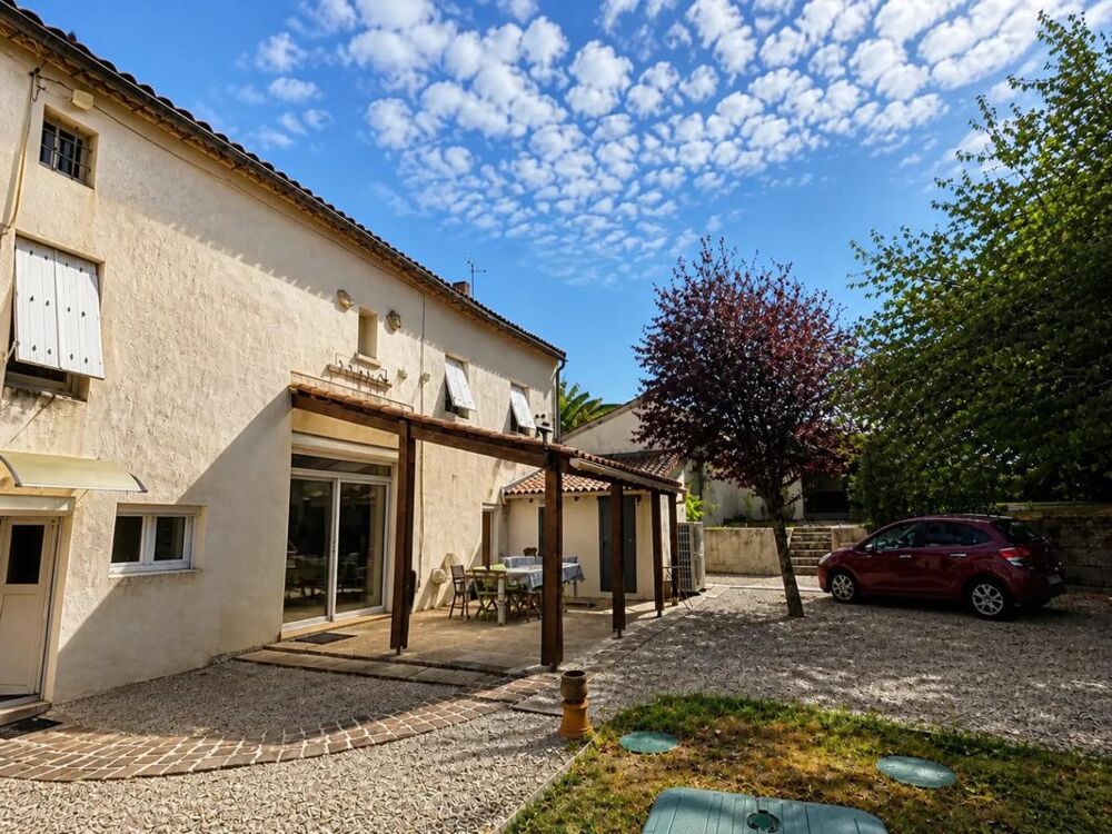 Vente Maison Maison de 6 pièces de 192 m² à Mornac Mornac