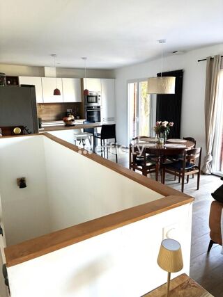  Maison  vendre 6 pices 155 m