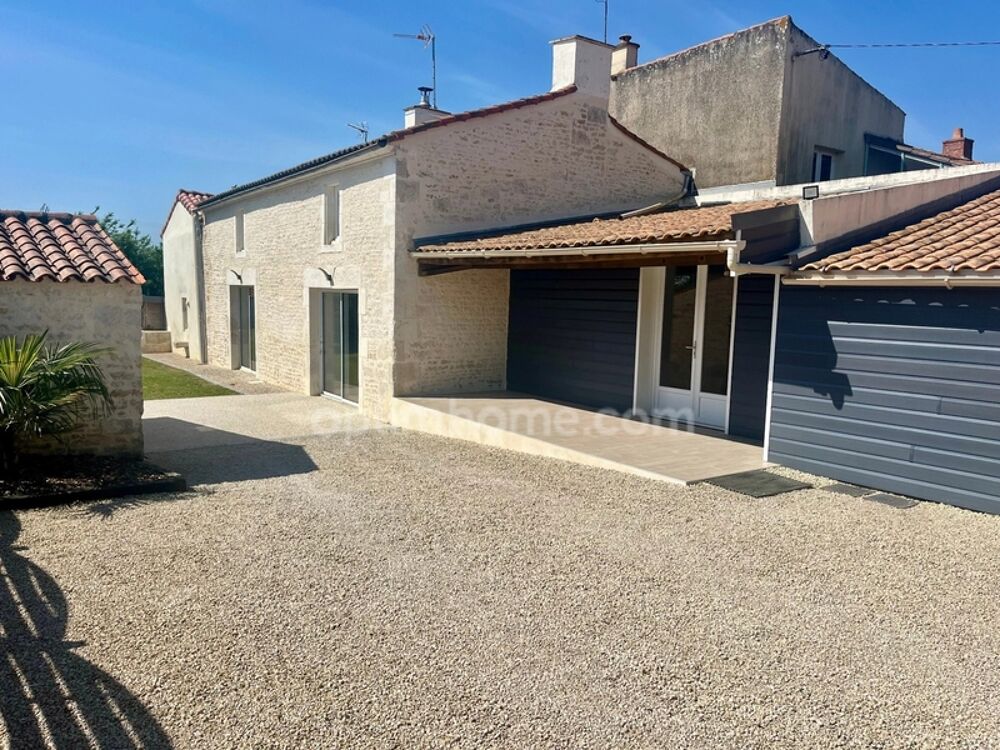 85400 - FERMETTE EN PIERRES RÉNOVÉE - 4 CHAMBRES - TERRAIN CLOS DE 671 M²