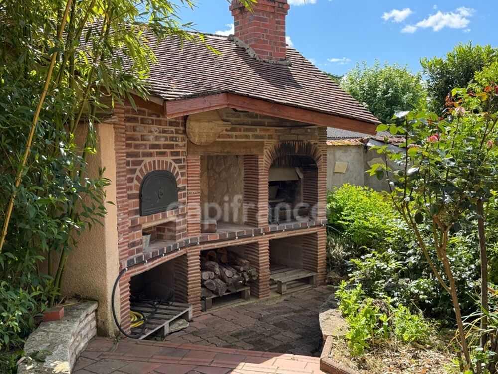 Vente Maison Maison à vendre CHAMPS SUR YONNE (89) Magnifique propriété de 272 m² 6 Chambres Piscine Terrain de 4800 m2 Champs sur yonne