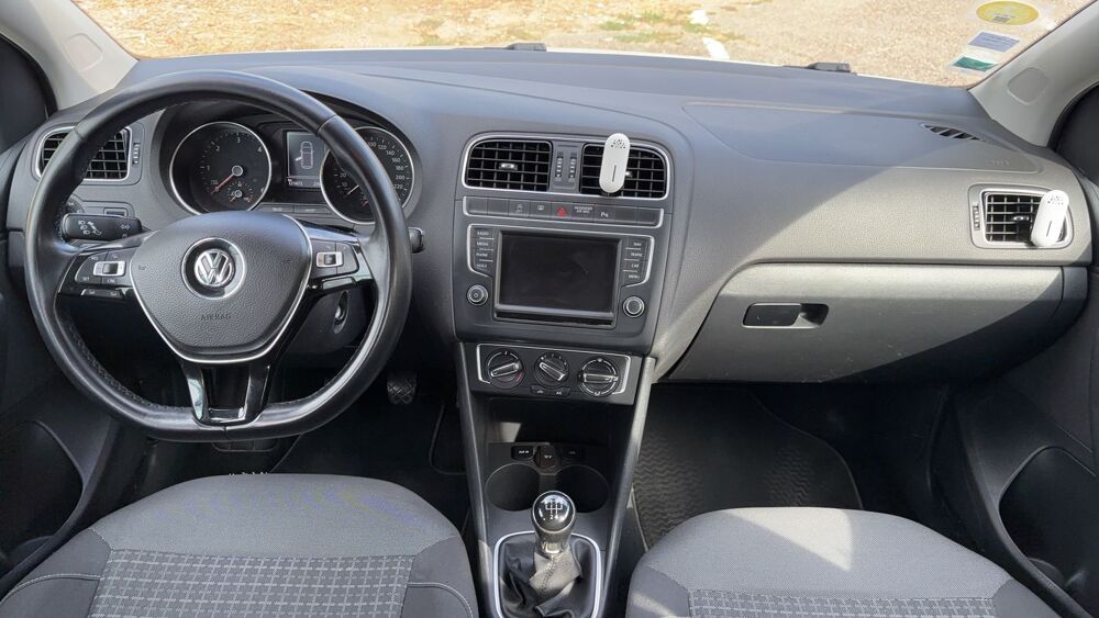 Polo soci&eacute;t&eacute; V 1.4 TDI 75 Lounge 2016 occasion 06200 Nice