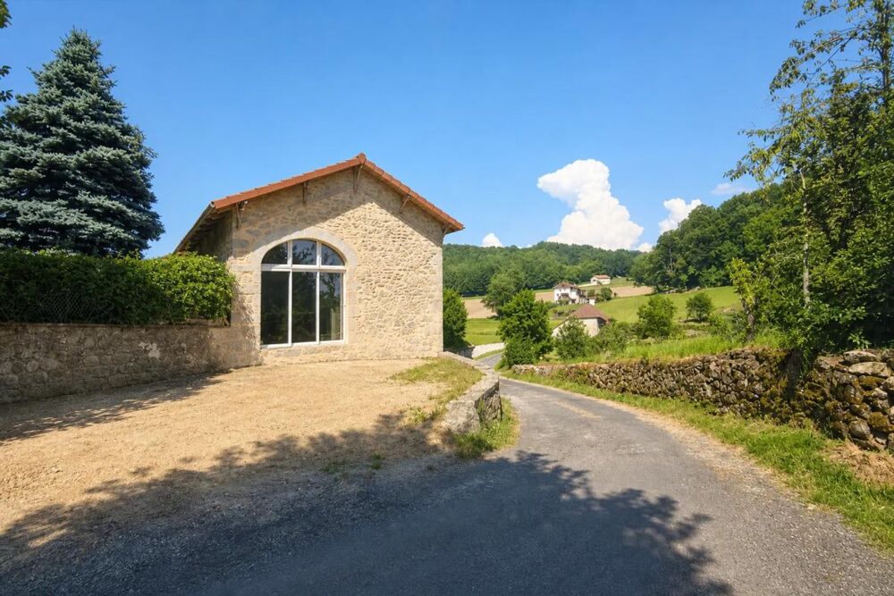 à vendre  Maison Parlan (15290)