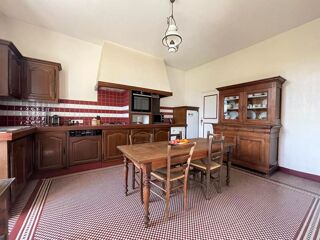  Maison � vendre 8 pi�ces 198 m�