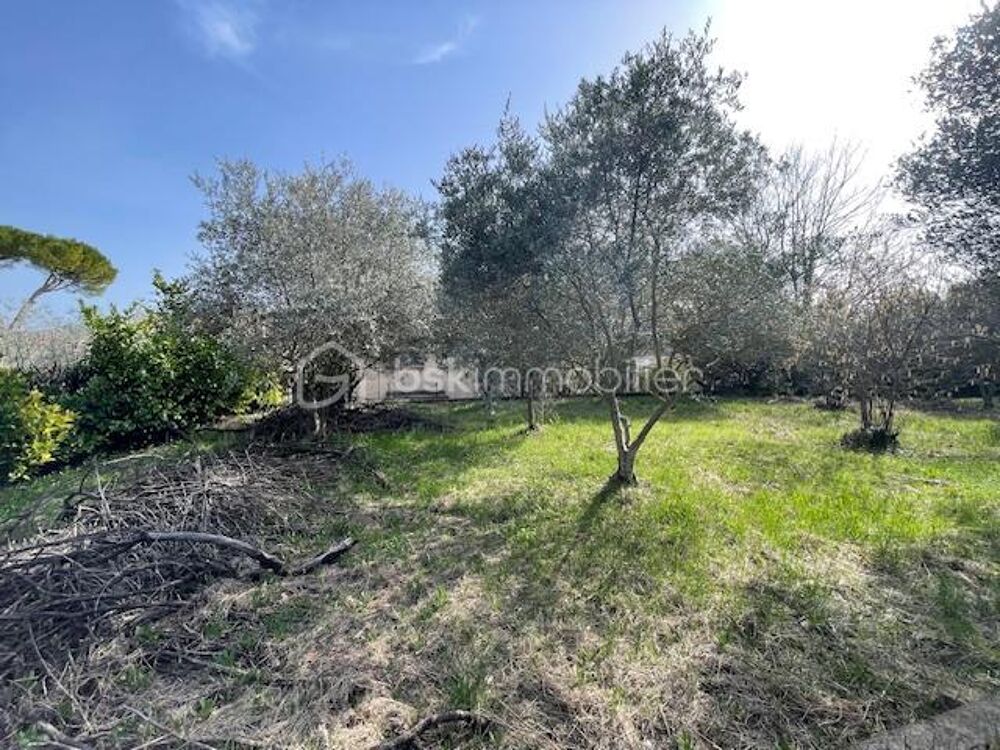 Vente Terrain VILLENEUVE-TERRAIN CONSTRUCTIBLE DE PLUS DE 850M² Villeneuve