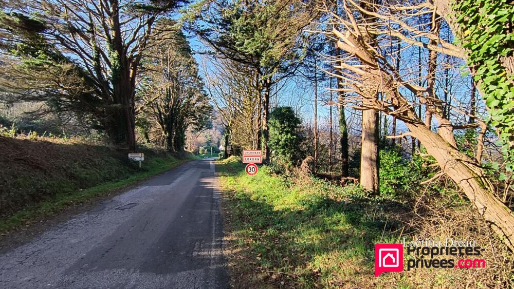 Vente Terrain Exclusivité ! Finistère 29180 Locronan. Terrain constructible en partie viabilisé. Libre de constructeur.  Vue Mer Locronan