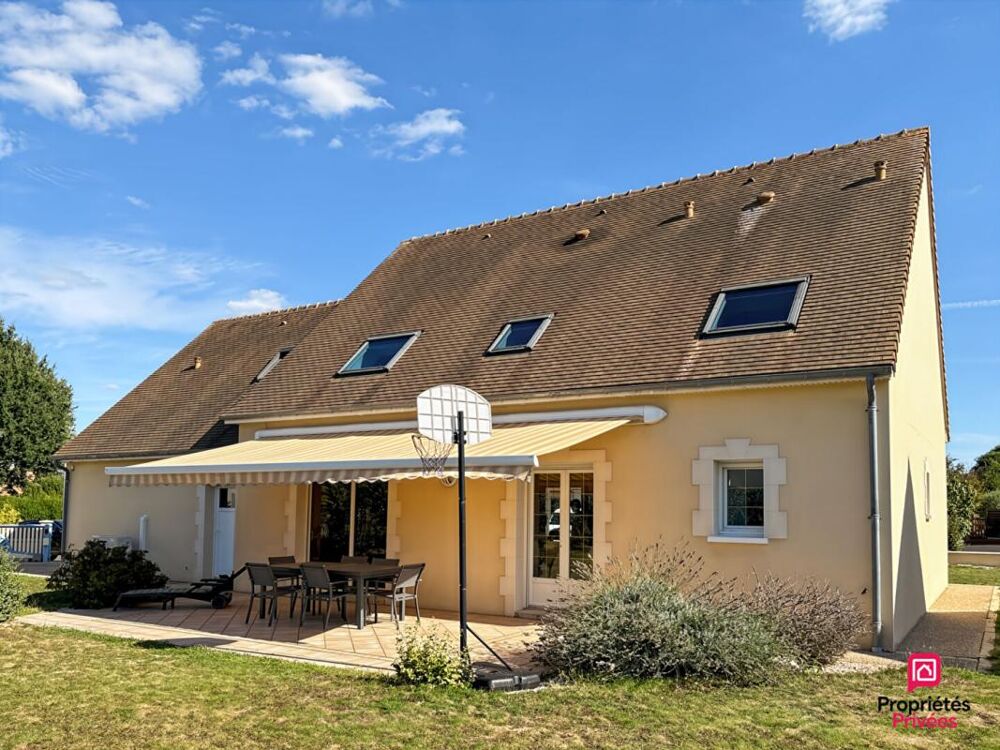 Vente Maison Maison La Bazoge 8 pièce(s) 148 m2 La bazoge