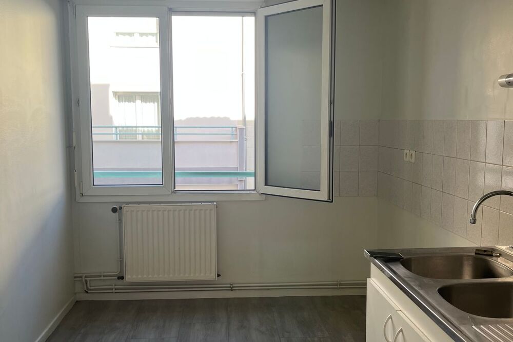 Vente Appartement RESIDENCE GRAVEYROUX / 2 PIECES BALCON GARAGE / LE CENDRE Le cendre