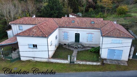   � Feugarolles � Demeure de Ma�tre et maison de gardien sur 2,4 hectares : un projet � fa�onner selon vos r�ves Maison - 15 + pi�ce(s) - 478 m�