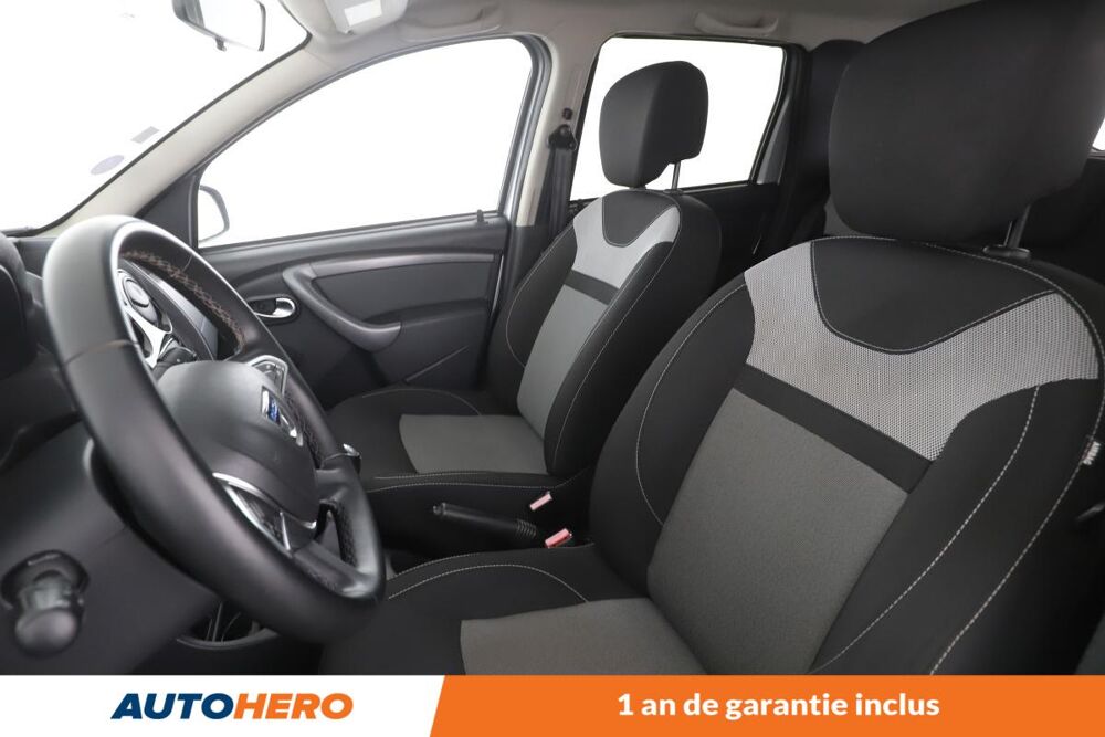 Duster 1.2 TCe Black Touch 4x2 125 ch 2017 occasion 92130 Issy-les-Moulineaux