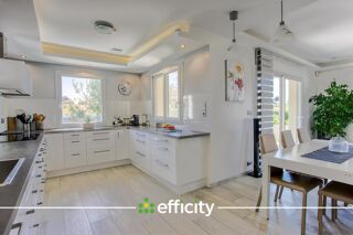  Maison  vendre 5 pices 145 m