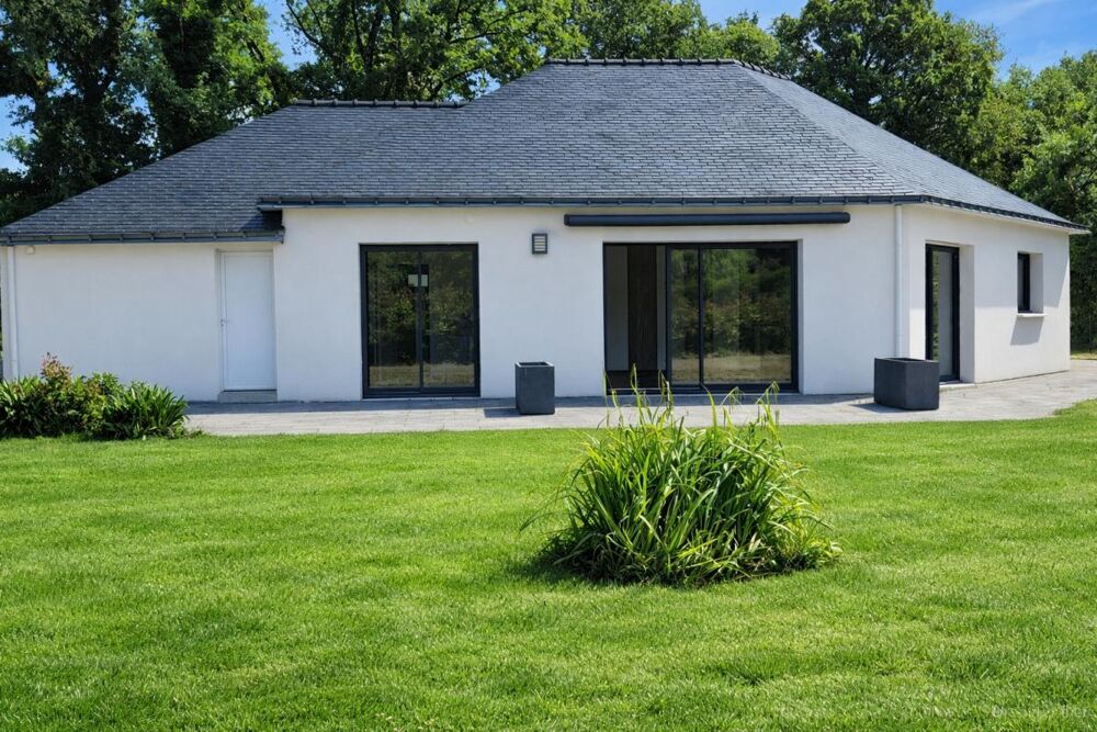 TRES BELLE MAISON CONTEMPORAINE DE PLAIN PIED de 112 m2 réalisée en 2018 dans le Finistère en limite du Morbihan - (2 min de Spé