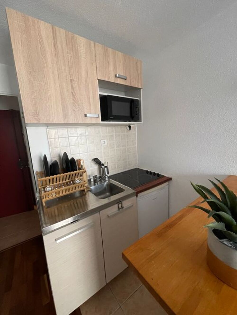 Location Appartement Studio de 20m2 à louer sur Courbevoie Courbevoie