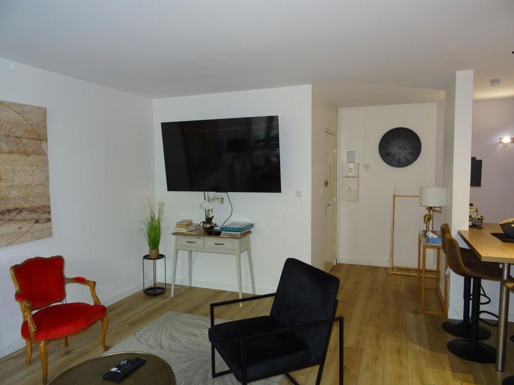 Vente Appartement LIMOGES SECTEUR OUEST ROSE DES VENTS TRES BELLE APPARTEMENT DE 86 M² 3 CHAMBRES 3 SALLES D'EAU 3 WC LOGGIA1 Limoges
