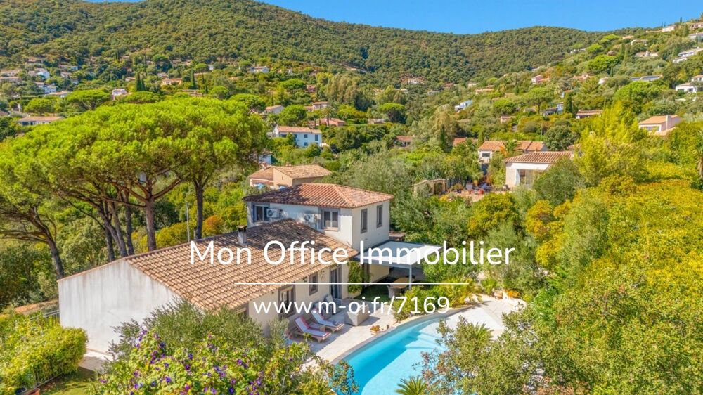Vente Maison Référence : 7169-LES - VILLA T5 VUE COLLINES EMPLACEMENT CALME À LA CROIX VALMER La croix valmer