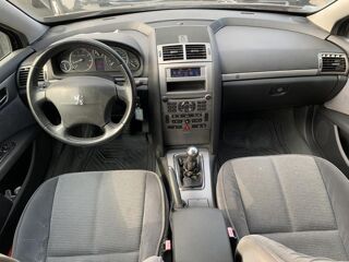 407 1.8e 116 CH Ex&eacute;cutive 2004 occasion 14650 Carpiquet