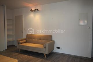  Appartement à louer 1 pièce 25 m²