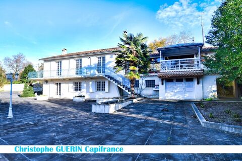   Maison  vendre 8 pices proche de MONTIGNAC CHARENTE (16) Maison - 8 pice(s) - 250 m