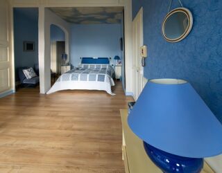  Propri�t�/ch�teau � vendre 14 pi�ces 355 m�