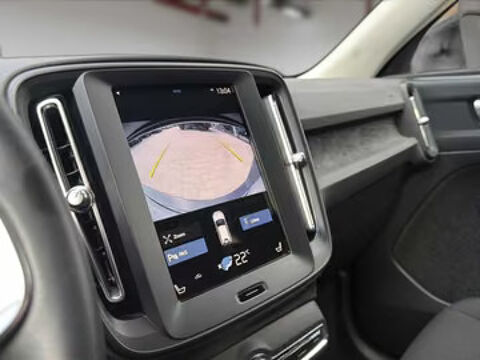 XC40 T2 Momentum Core 2022 occasion 33000 Bordeaux