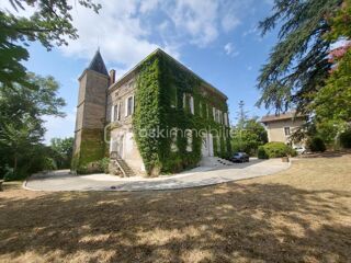 Propri�t�/ch�teau � vendre 15 + pi�ces 919 m�