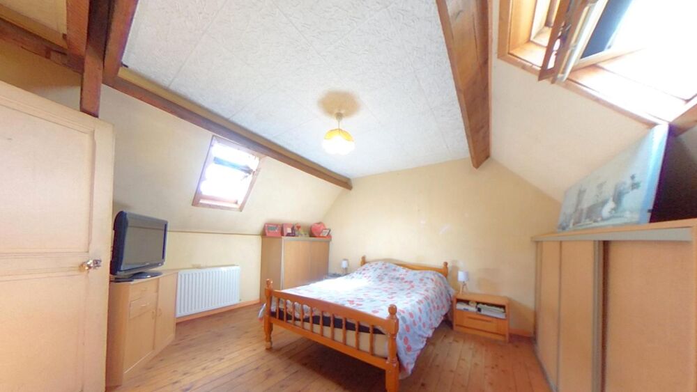 Vente Propriété/Château Maison 6 pièces / 174 m² / 190 000 EUR / PUISIEUX Puisieux
