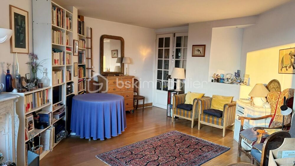 Appartement avec vue lac dans immeuble haussmannien