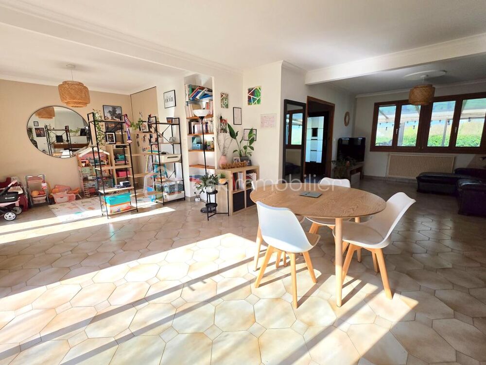 Maison familiale 166 m²  6 chambres  Jardin plein sud  Gare à pied  DPE C