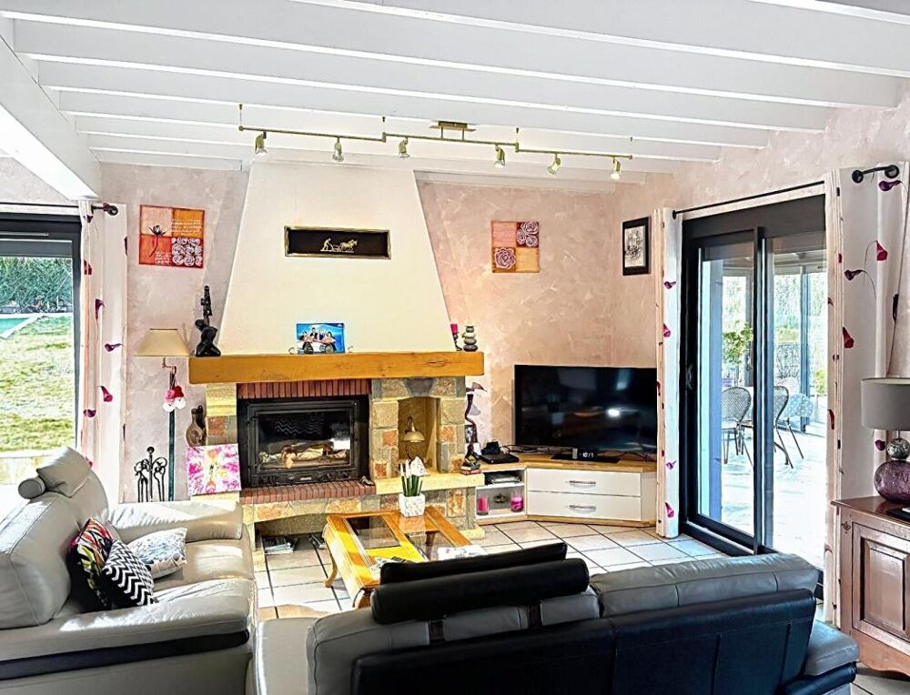 Vente Maison St ETIENNE 42100 proche IUT, Villa sur sous-sol 130m² habitables 3 chambres grand garage sur 851m² de terrain Saint etienne