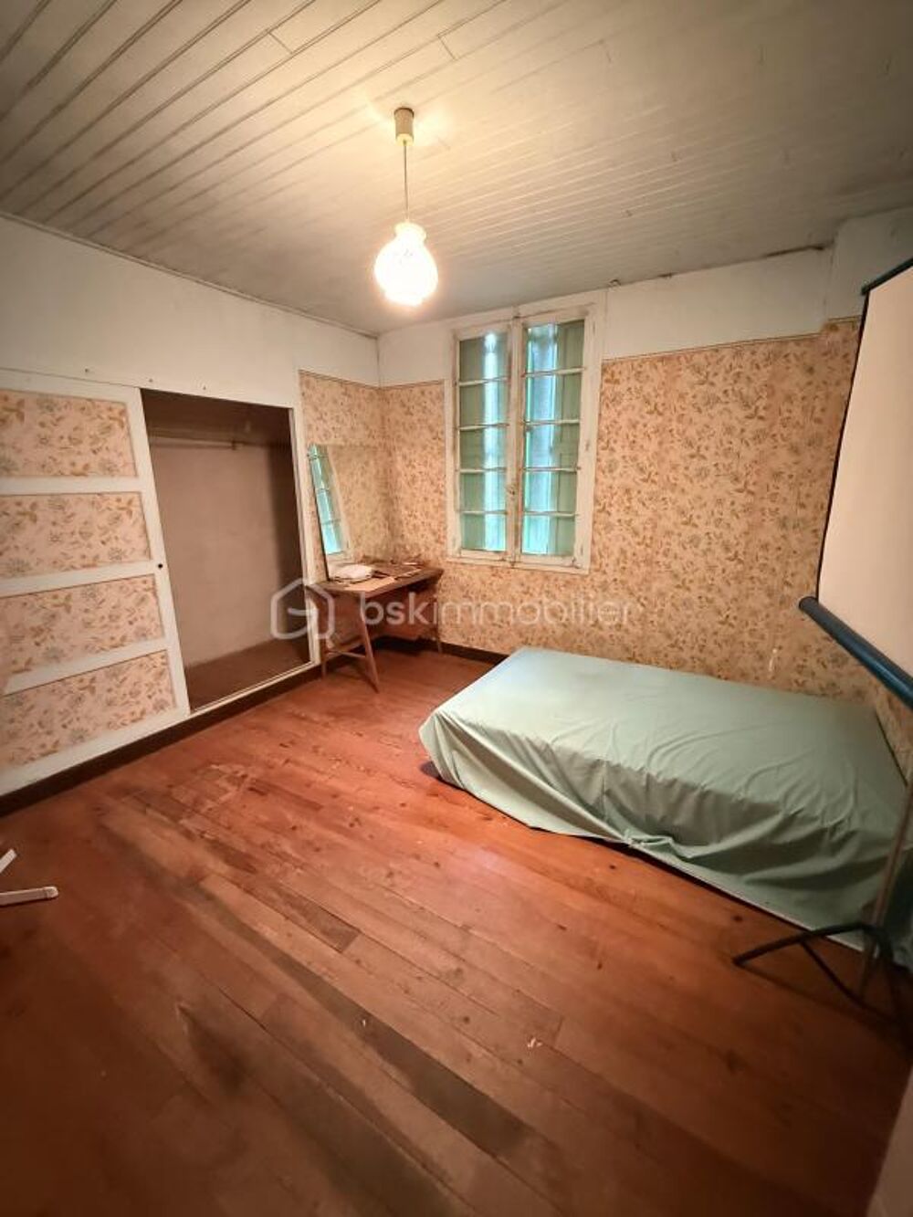 Vente Maison Maison de 172 m² - dépendances - 4172 m² de terrain Tarasteix