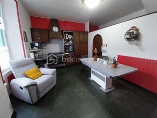  Immeuble à vendre 9 pièces 159 m²