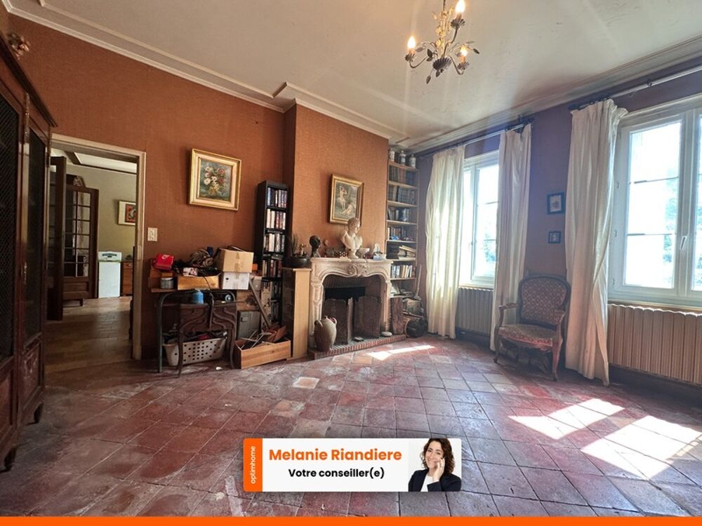Maison de caractère 227m² - 6 chambres - Fort potentiel avec dépendance - LA FLÈCHE