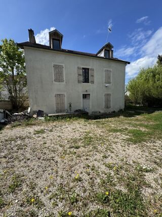  Immeuble � vendre 15 + pi�ces 260 m�