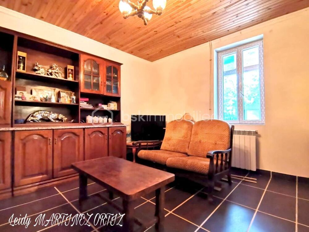 Vente Maison Vaste maison landaise en pierre, 170m², piscine, dépendances. Terrain 3000m² Estigarde