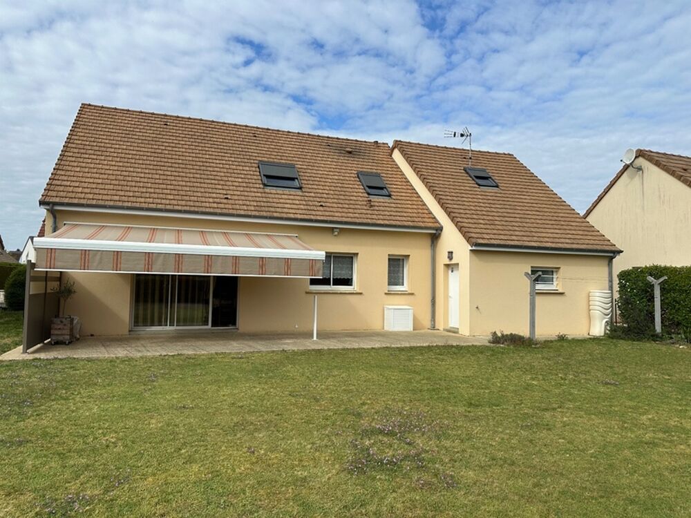 Vente Maison À vendre - Pavillon de 131m2 - 4 chambres - Terrain 713m2 Monce en belin
