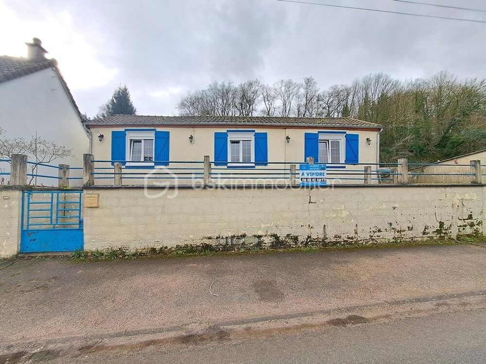 MAISON DE PLAIN PIED SUR LA COMMUNE DE MAREUIL-CAUBERT