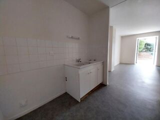  Appartement à louer 2 pièces 50 m²