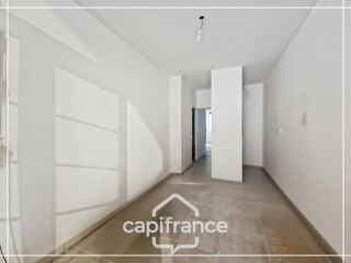  Immeuble à vendre 10 pièces 172 m²