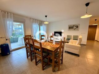  Appartement à louer 4 pièces 80 m²