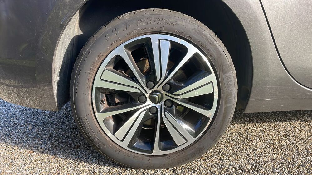 C4 Spacetourer 1.6 BlueHDi 120 Feel - 7 places 2018 occasion 40430 Sore